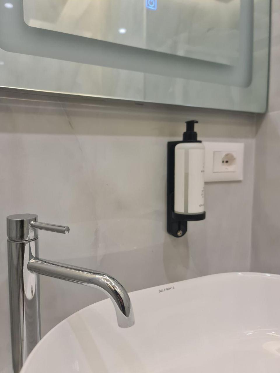 Star Hotel Astir Тирана Екстер'єр фото