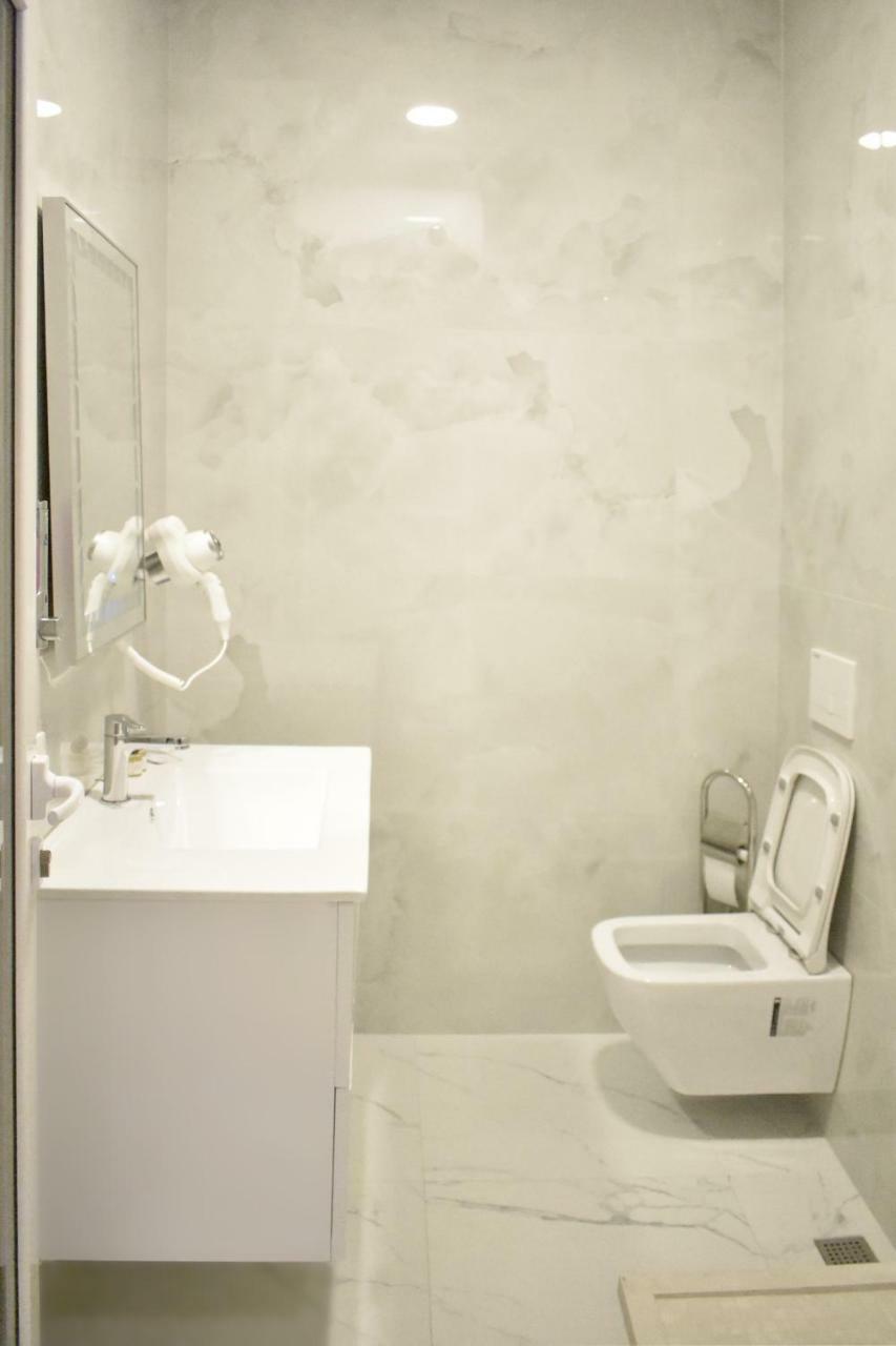 Star Hotel Astir Тирана Екстер'єр фото